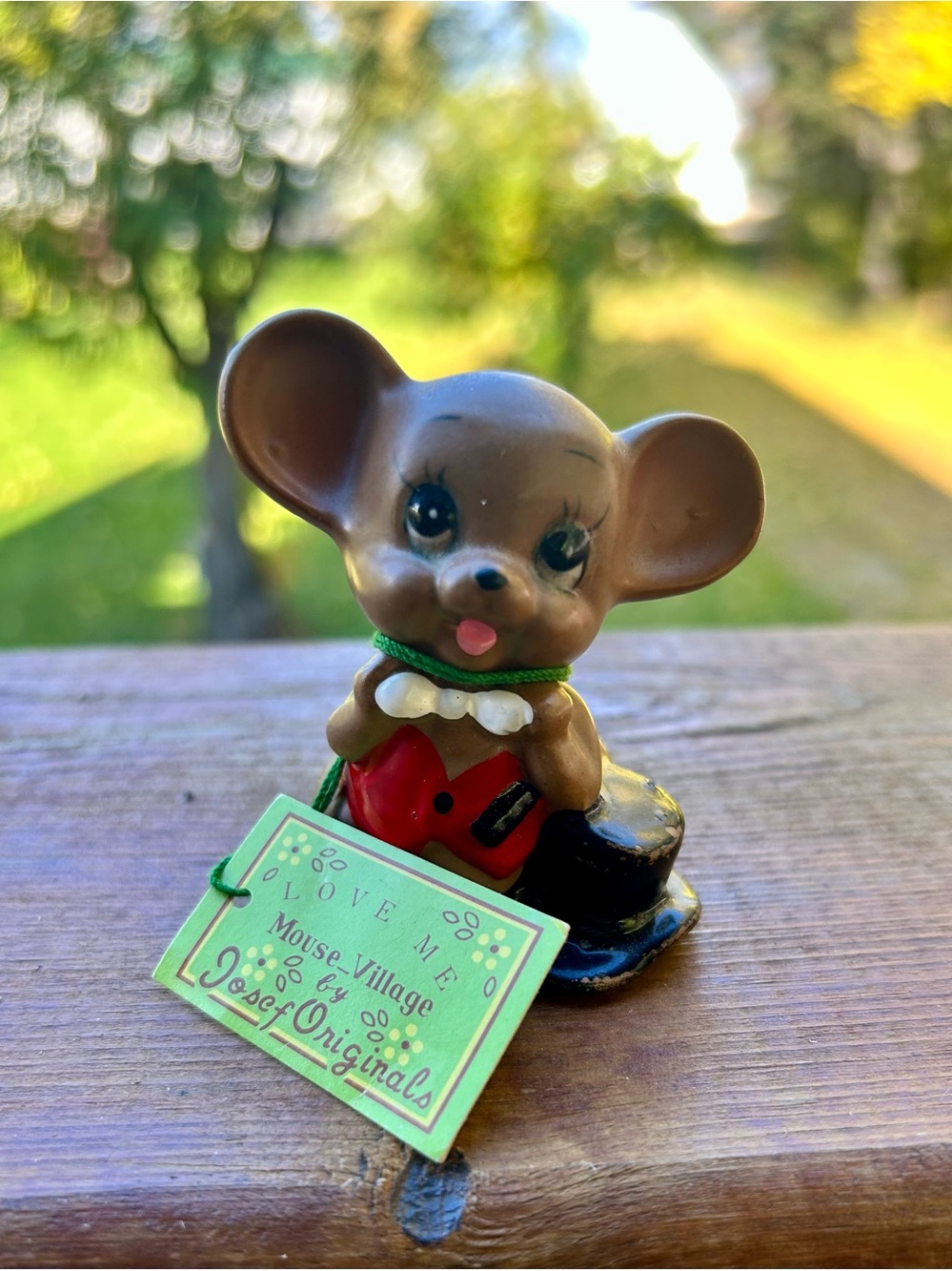 Josef Originals Porcelain Dressy Top Hat Red Vest Mouse Figurine Party Bow Tie